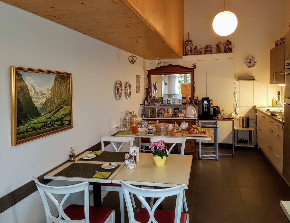 Chalet-Gafri - Bnb - Fruehstueckspension Und Gastfreundschaft Вильдерсвиль Экстерьер фото